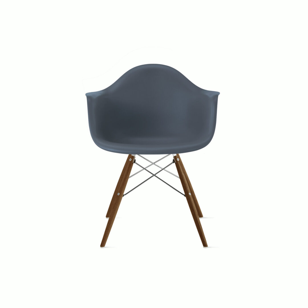 Eames-Molded-Plastic-Armchair_100366386_medium_grey_chrome_walnut