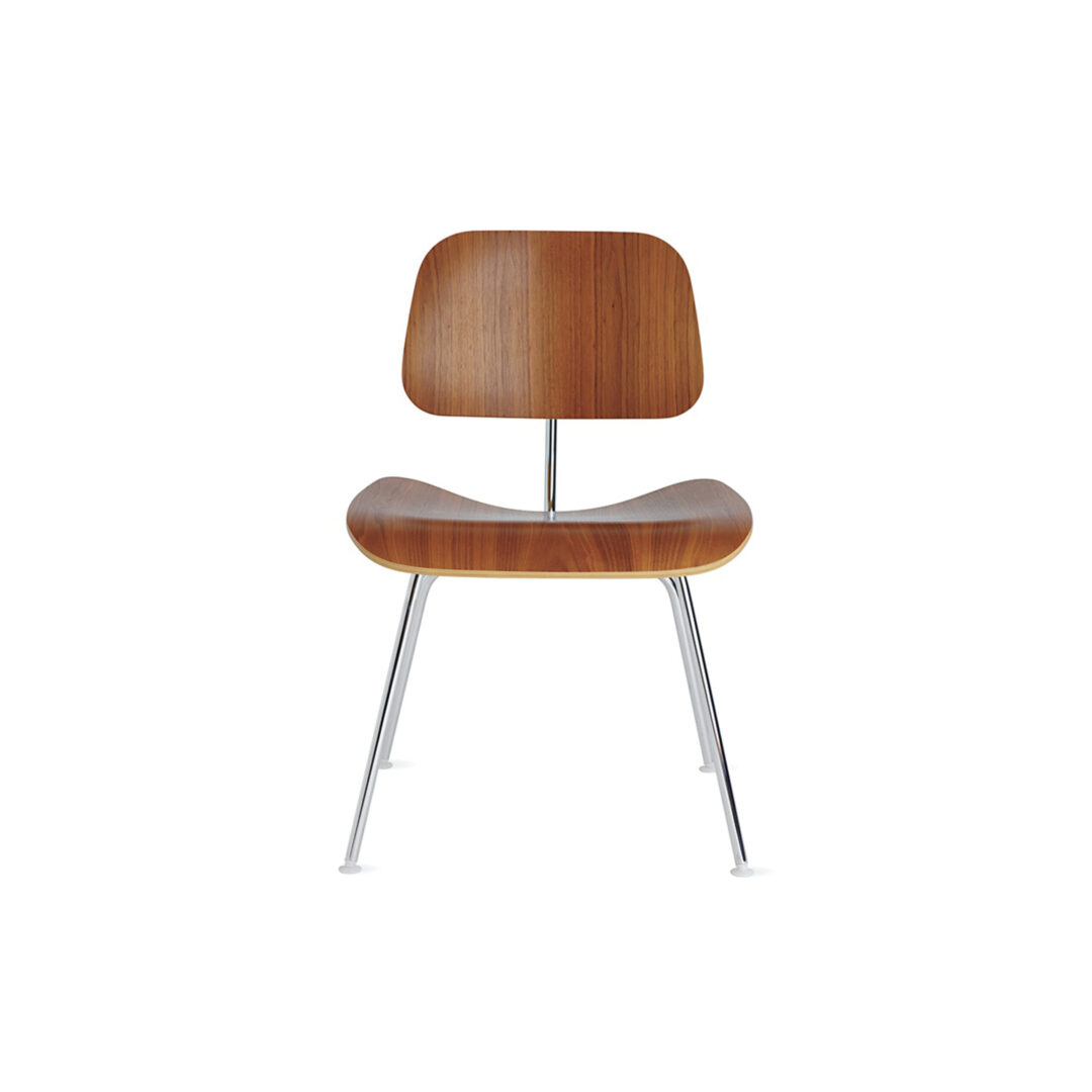 Eames-Molded-Plywood-Dining-Chair-Metal-Base-DCM-Non-Upholstered_121217_walnut_chrome