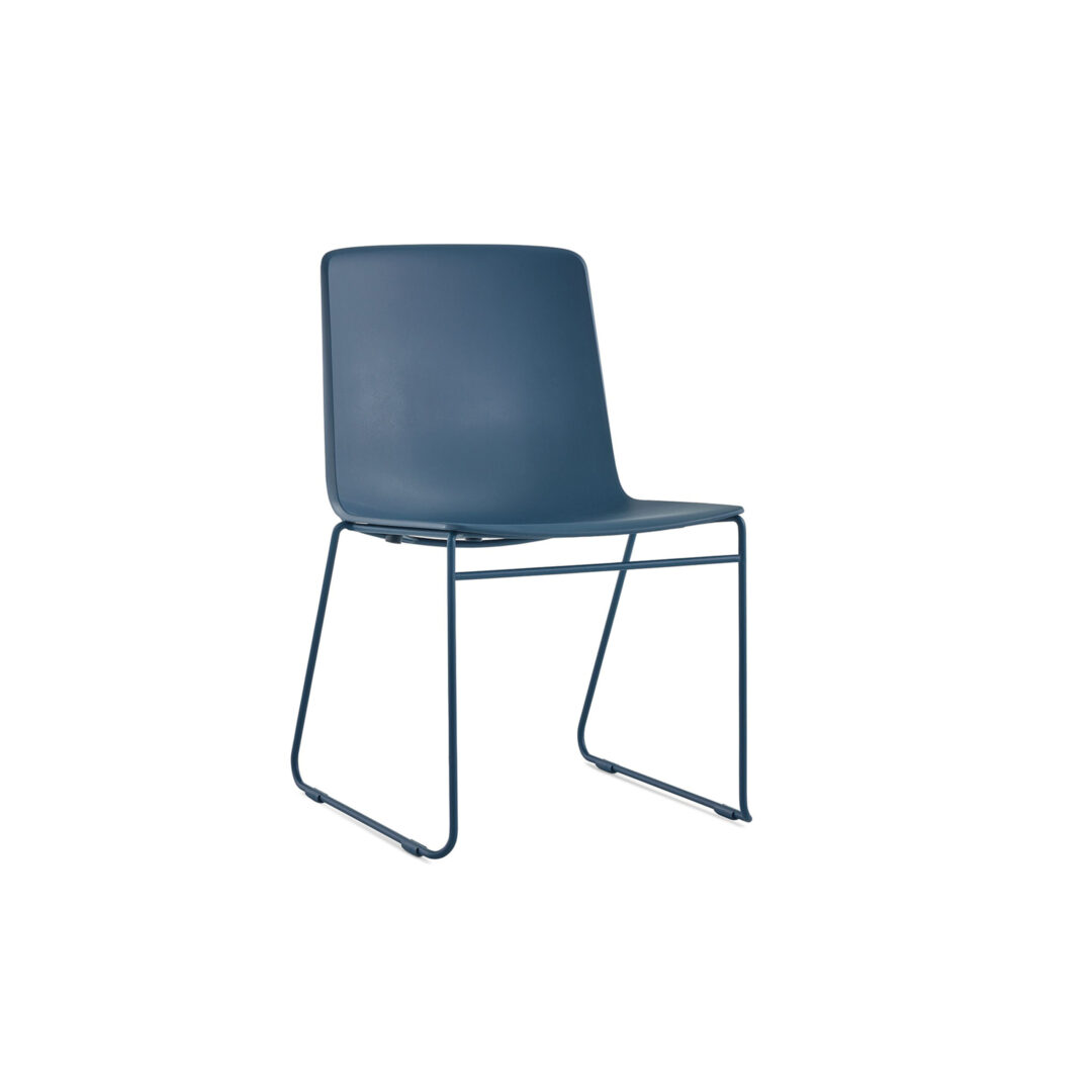 Pronta Stacking Chair